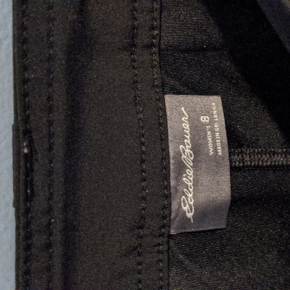 Eddie Bauer women's size 8 black skort - Picture 4 of 5